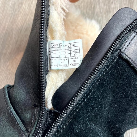 Ugg Shoes Ugg Breida Waterproof Boots size 6 Black - Picture 8 of 8